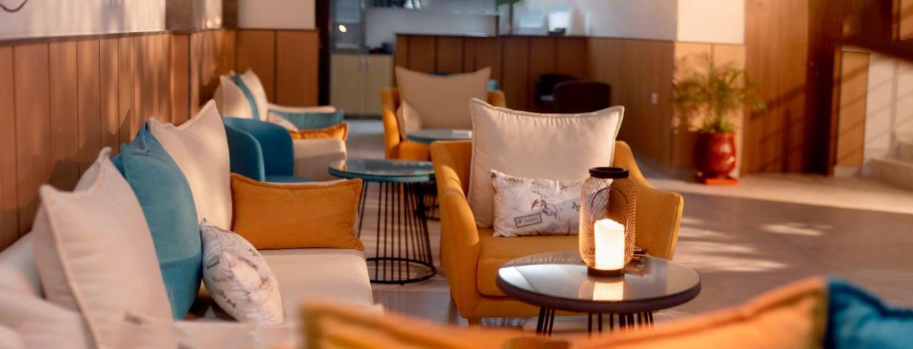 Urban Hotel Νουακσότ Εξωτερικό φωτογραφία
