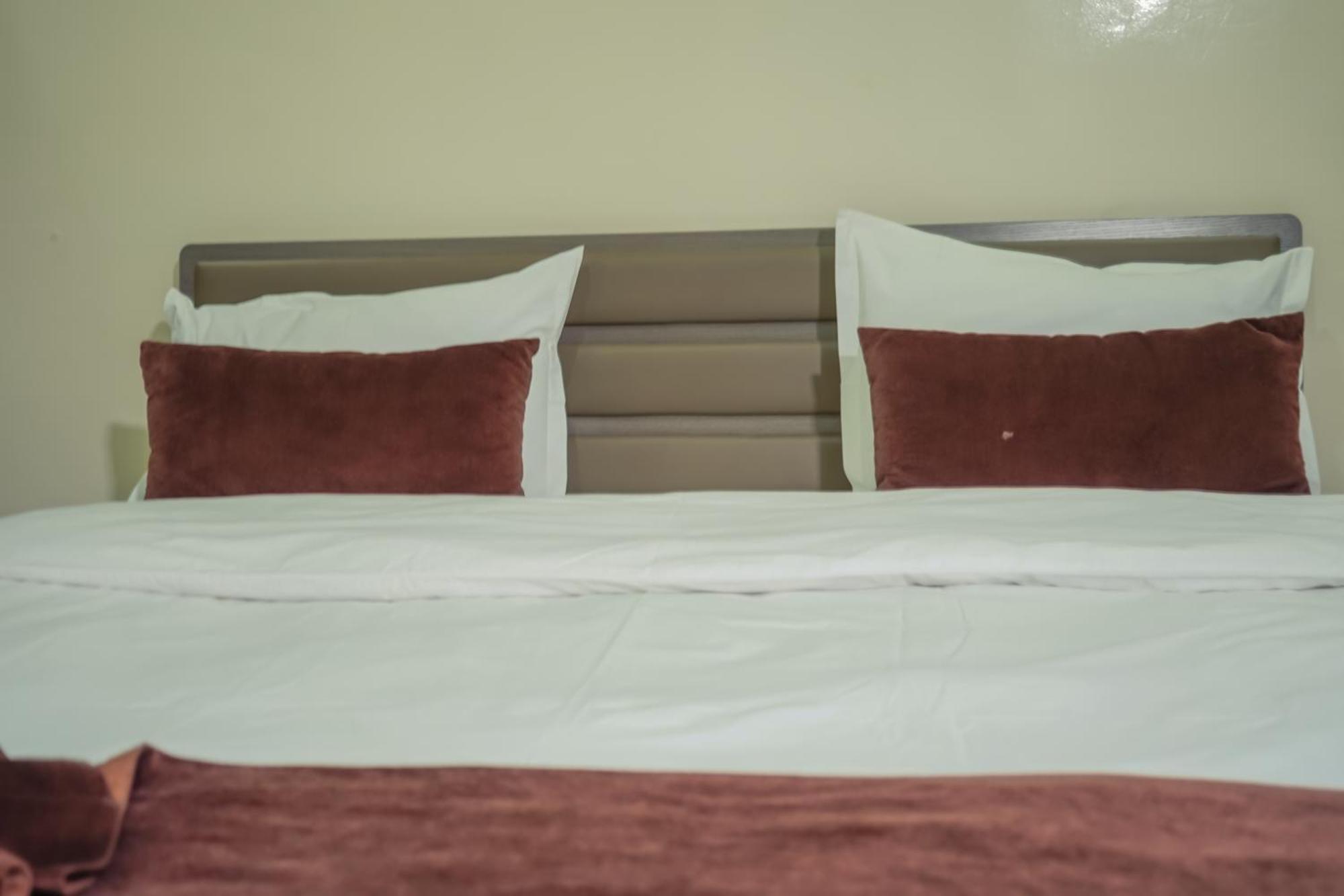 Urban Hotel Νουακσότ Εξωτερικό φωτογραφία