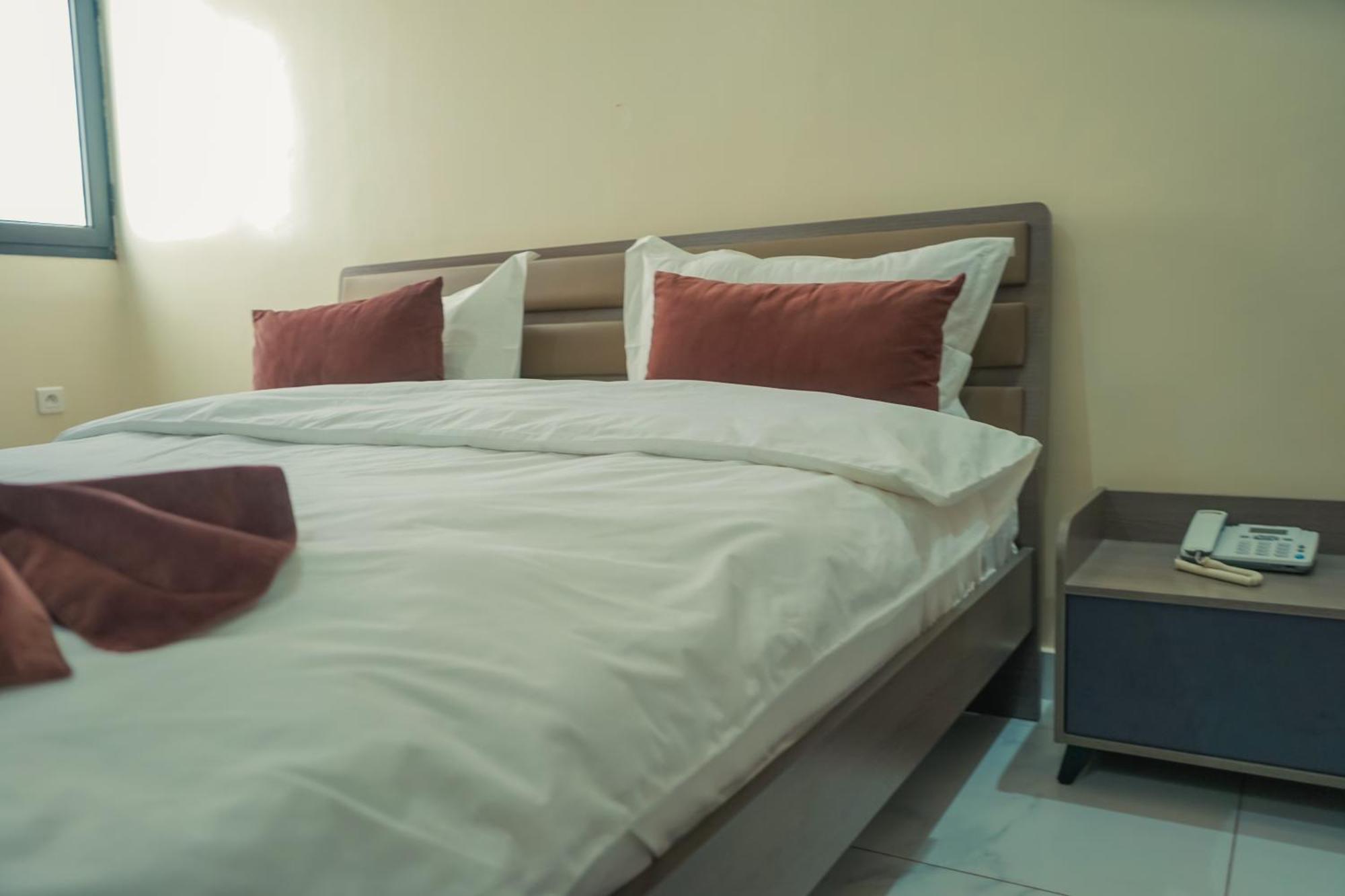 Urban Hotel Νουακσότ Εξωτερικό φωτογραφία